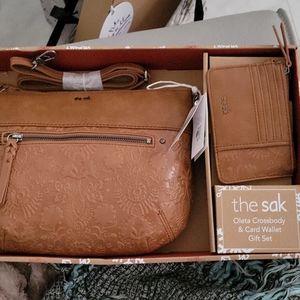 The Sak Oleta crossbody & card wallet gift set